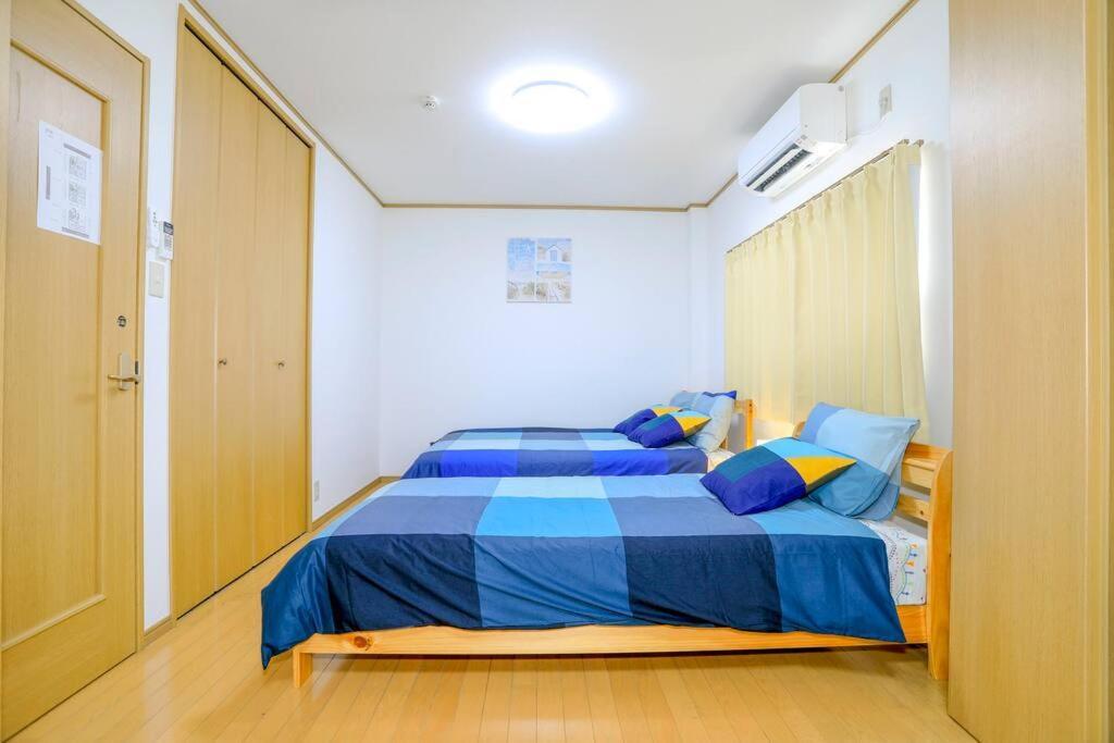 오사카 鶴橋駅徒歩2分 トイレ浴室複数あり3階建て一軒家車庫付き 아파트 외부 사진