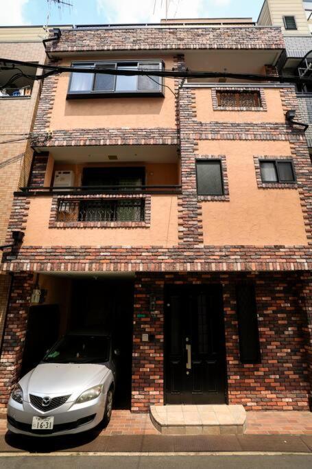 오사카 鶴橋駅徒歩2分 トイレ浴室複数あり3階建て一軒家車庫付き 아파트 외부 사진